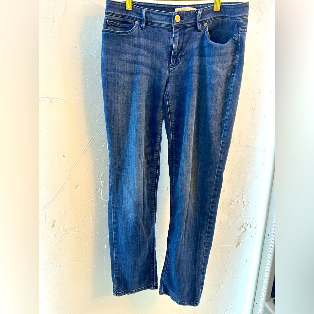J Jill Women’s Slim Leg Medium Wash Denim Jean size 6